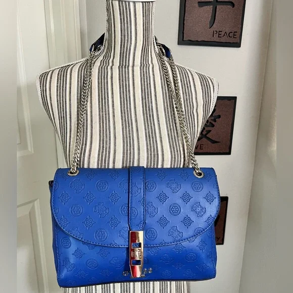 GUESS NWOT Blue Peony Debossed Logo Crossbody Shoulder Bag - Picture 3 of 14